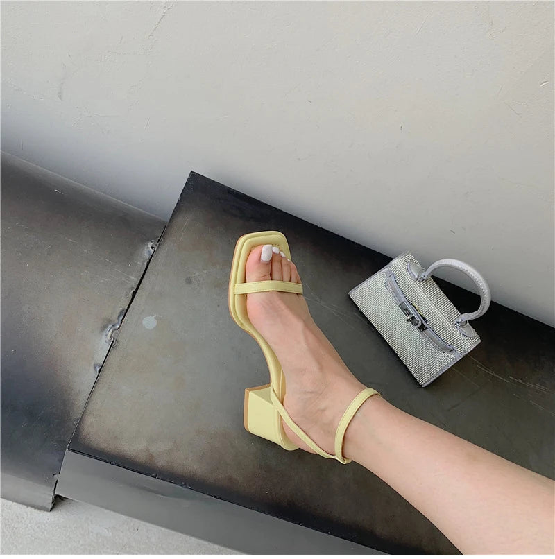 Fashion Design Sandals Women Thick Heel Casual Ladies Open Toe Shoes Sexy Party Sandal Ankle Strap 2025 Summer Mujer